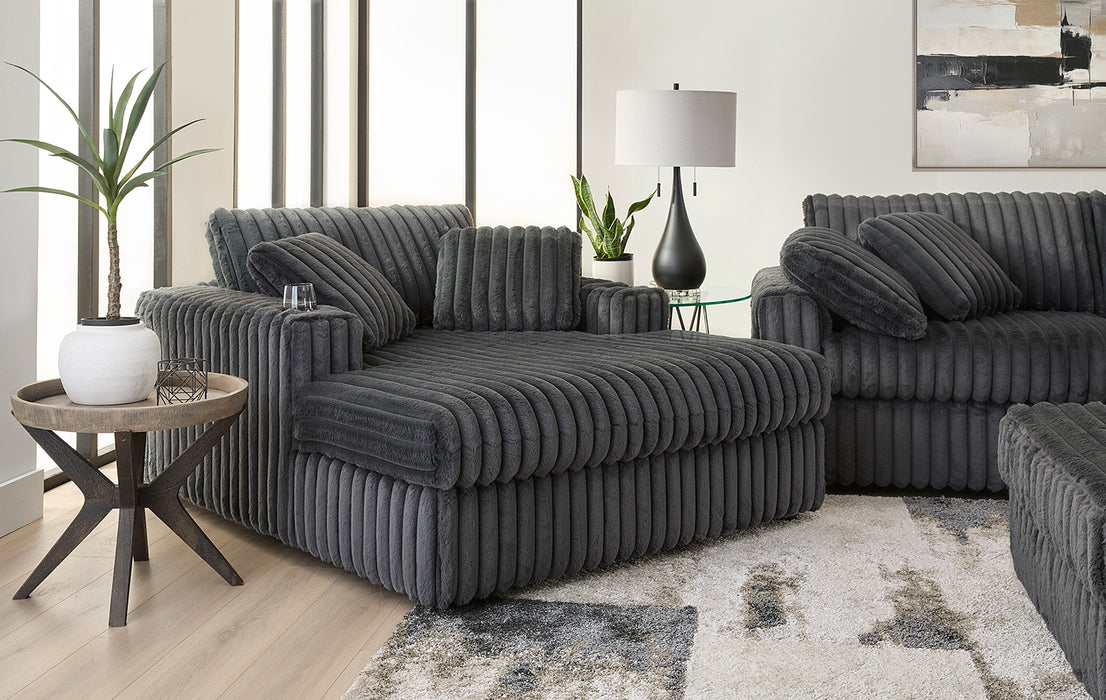 24550CHS Theater Chaise: Mondo Black or Champagne