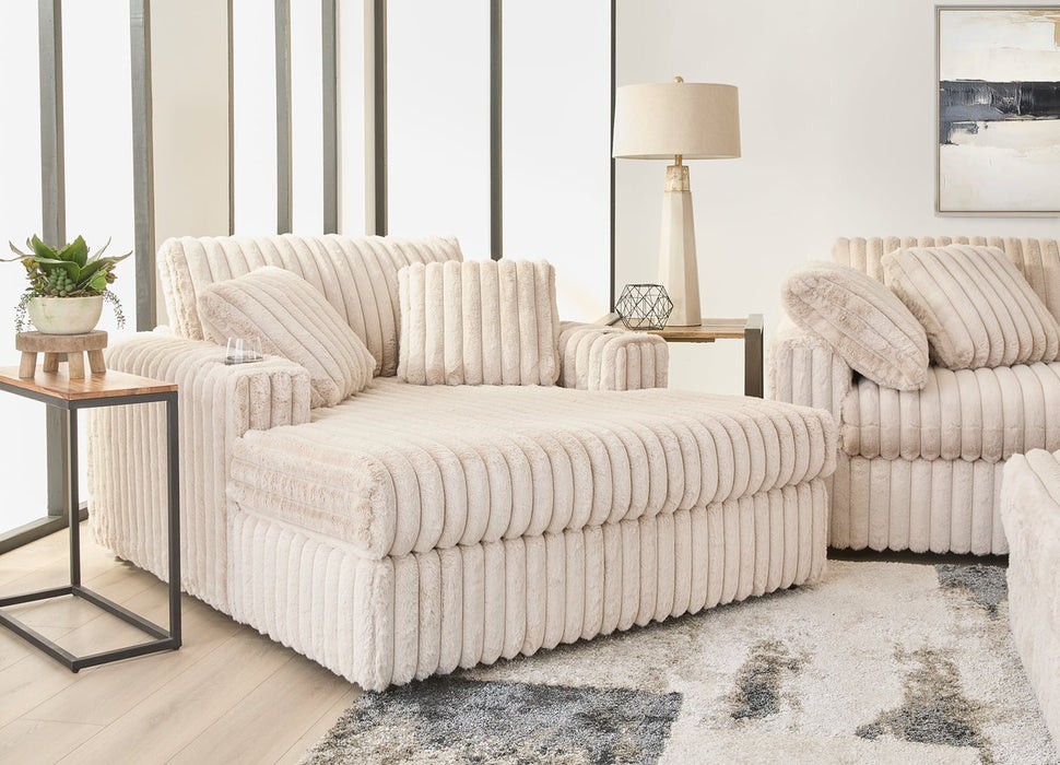 24550CHS Theater Chaise: Mondo Black or Champagne