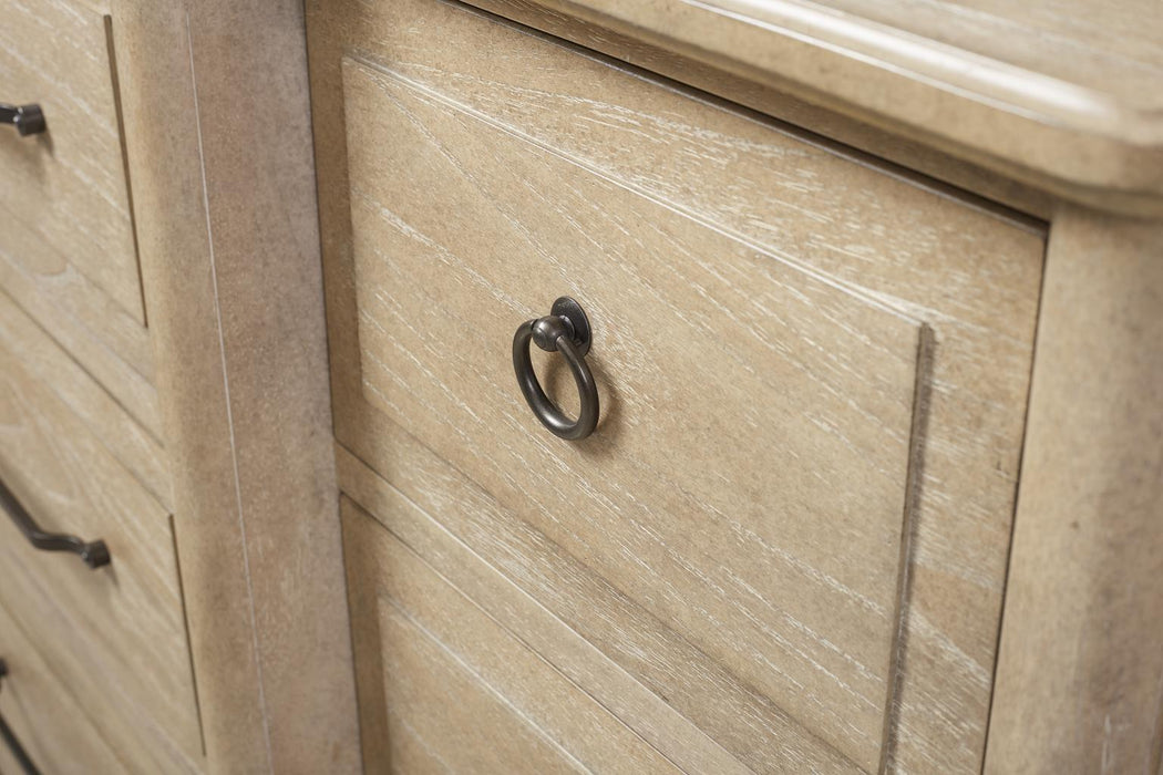 Citrus Heights 9- Drawer Breakfront Dresser