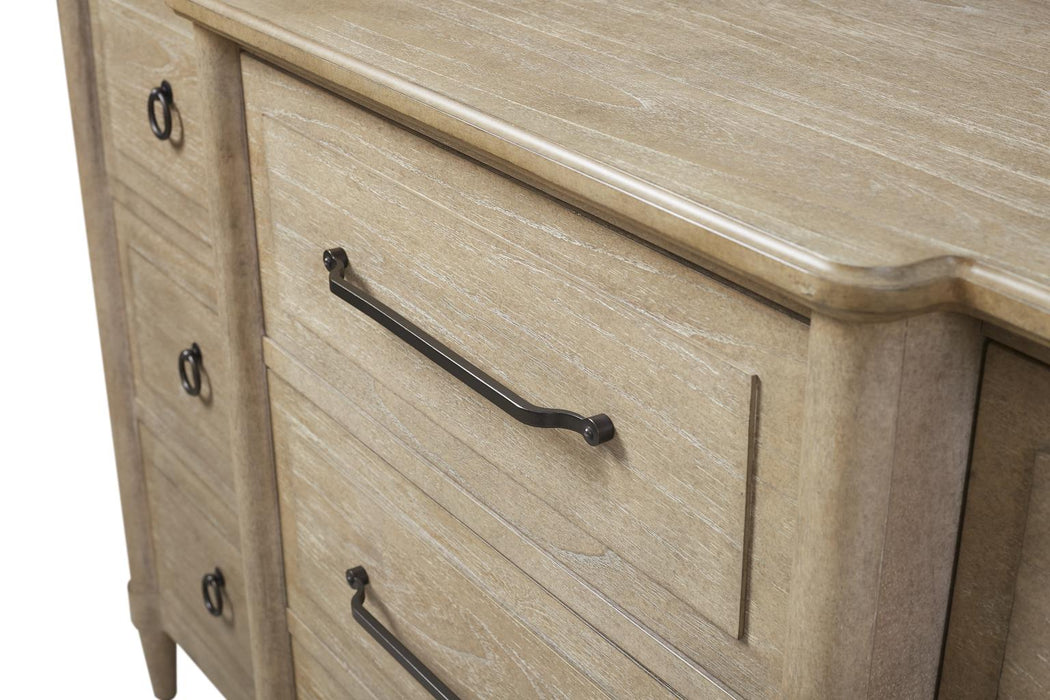 Citrus Heights 9- Drawer Breakfront Dresser