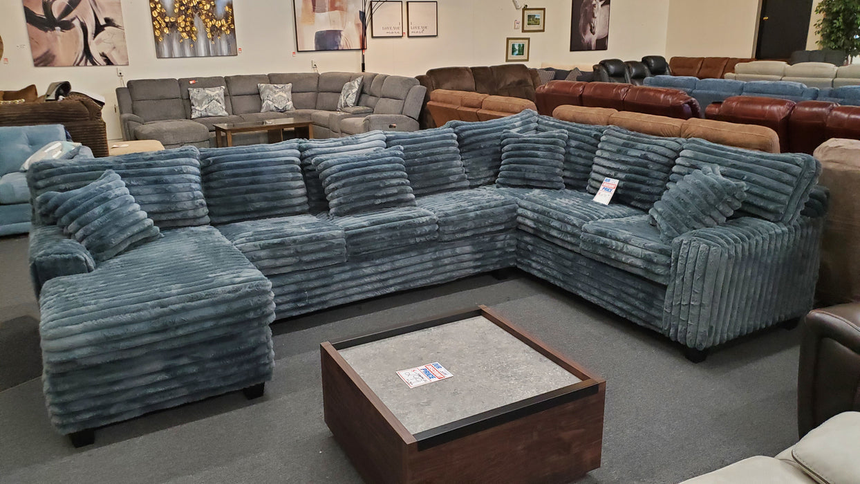 4200 3 Piece Sectional Sofa by L&A