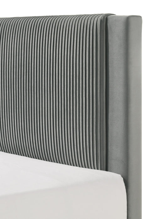 5097 Platform Beds in Gray or Pink