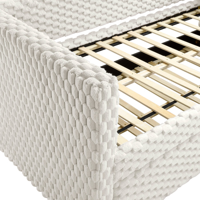 Molly Daybed in Dove White