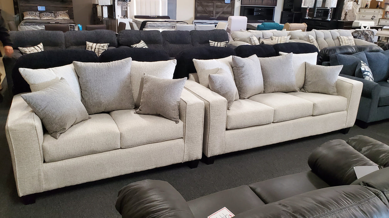 5900 Scatterback 2 Tone Sofa and Loveseat Set by L&A