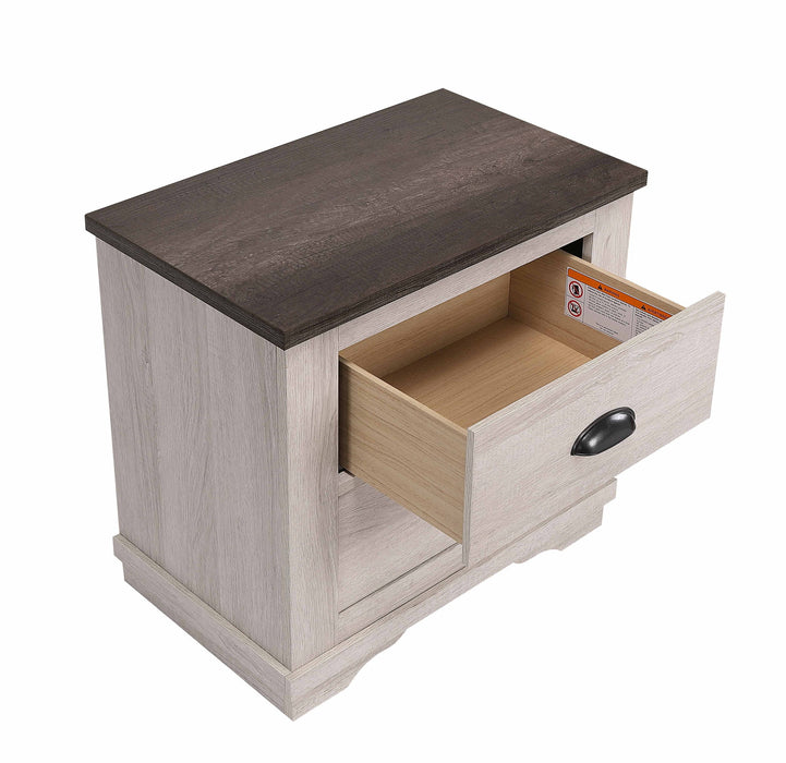 Coralee - Nightstand - Chalk / Gray