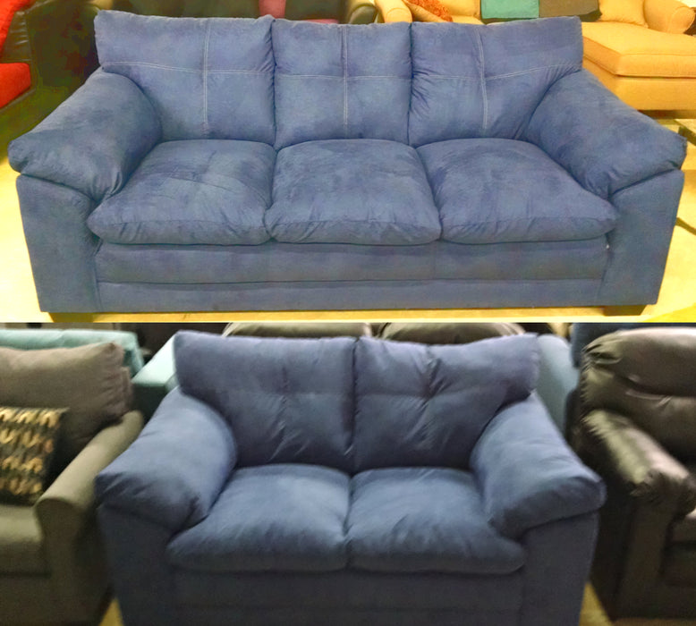 9300 Sofa and Loveseat set by L&A