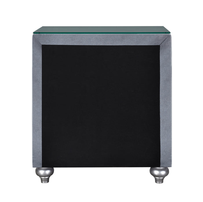 Cameo - Nightstand - Gray
