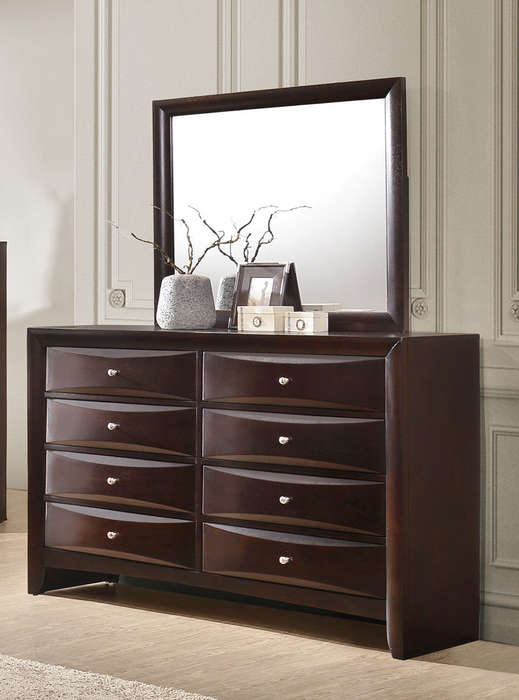 Emily - Dresser 8 Drawers - Cherry
