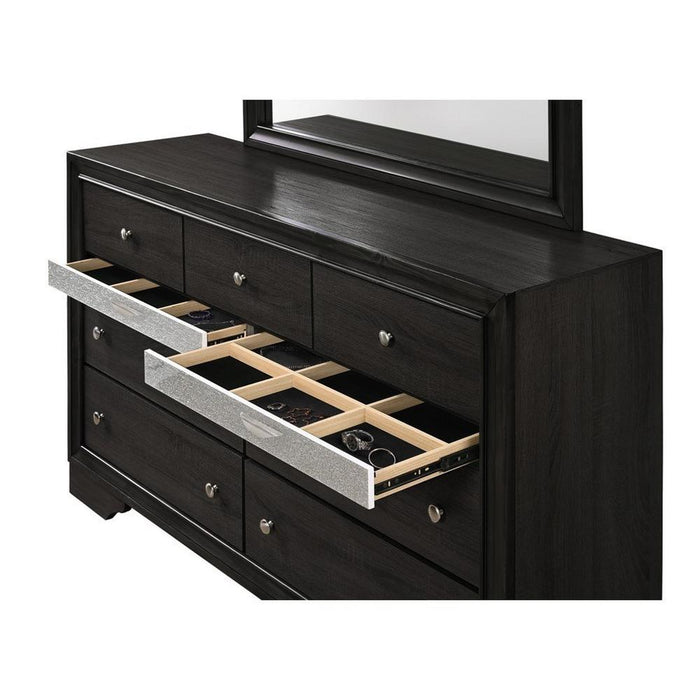 Regata Dresser In Black