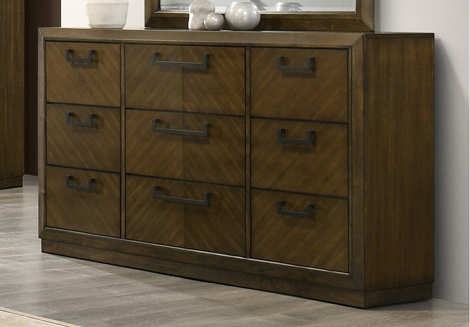 Lakecrest Dresser