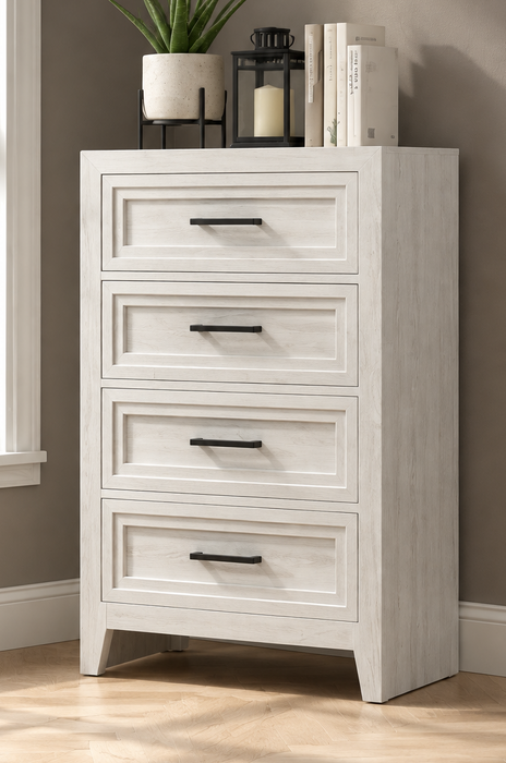 Lorraine Chest