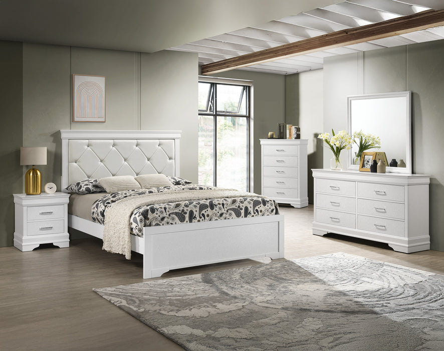 Amalia - Chest - White