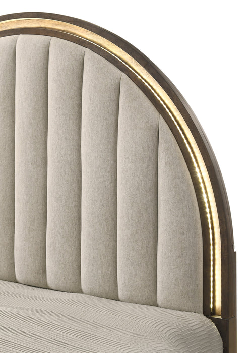 Noreen Arch Panel Bed in King or Queen Size