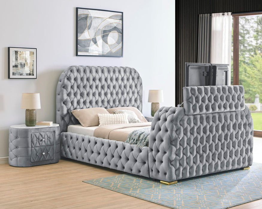 Natalia - King Upholstered Bed With Decking Board Set - Gray