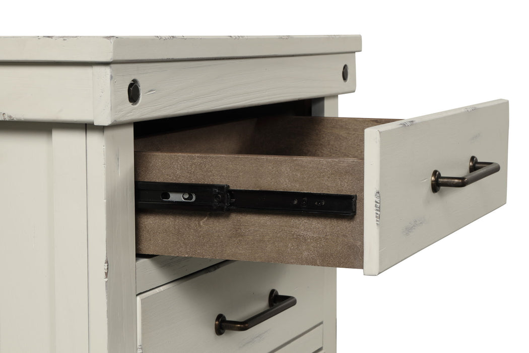 Spruce Creek - Chest