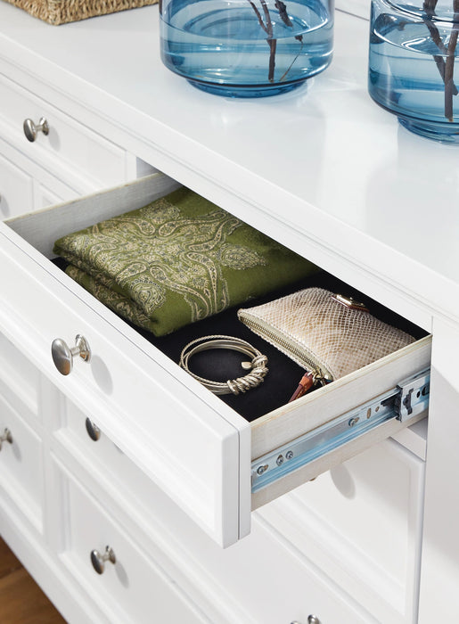 Trulani Dresser
