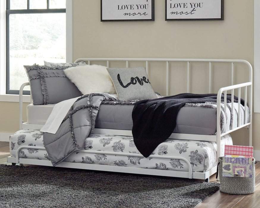 Trentlore - Day Bed With Trundle